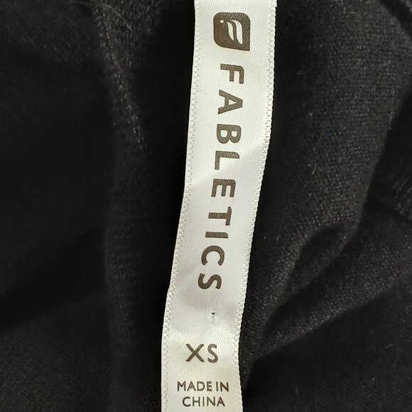 WOMENS FABLETICS BLACK SWEATER, BACKLESS, LONG SLEEVE, SIZE XS - Picture 4 of 8